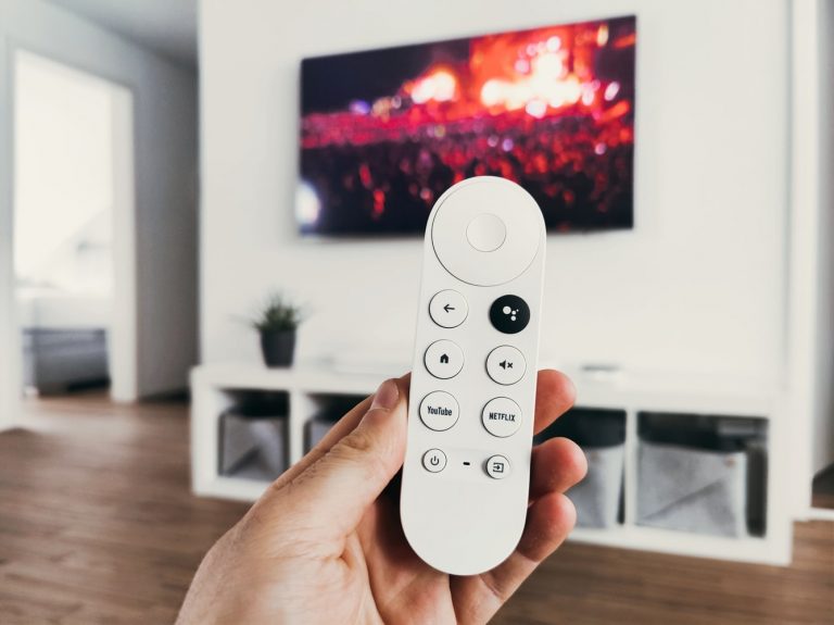 How to Change Screensaver on Google TV – Easy Steps to Follow