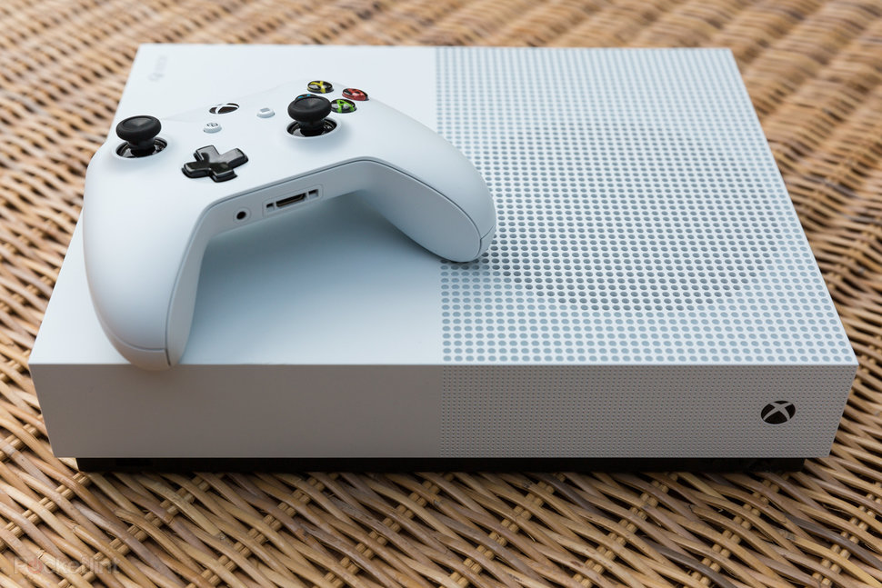 How to change Screen Size on Xbox one