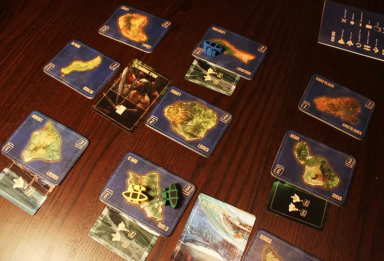 5 best card games for deck-building strategies