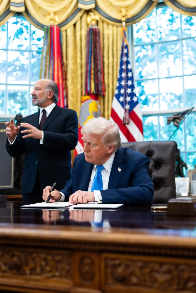 BREAKING: Trump Drops $100,000 H1B Visa Bomb That Just Sent Tech Stocks Crashing